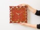 アジアンな雰囲気満載のオシャレな壁掛け時計  バリフレーム ウッドレリーフ木製掛け時計【45797】