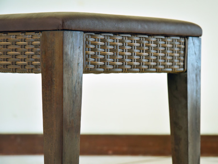 アジアン家具 ベンチ ラタンとチークのコンビネーションがおしゃれなベンチ。これで一気に