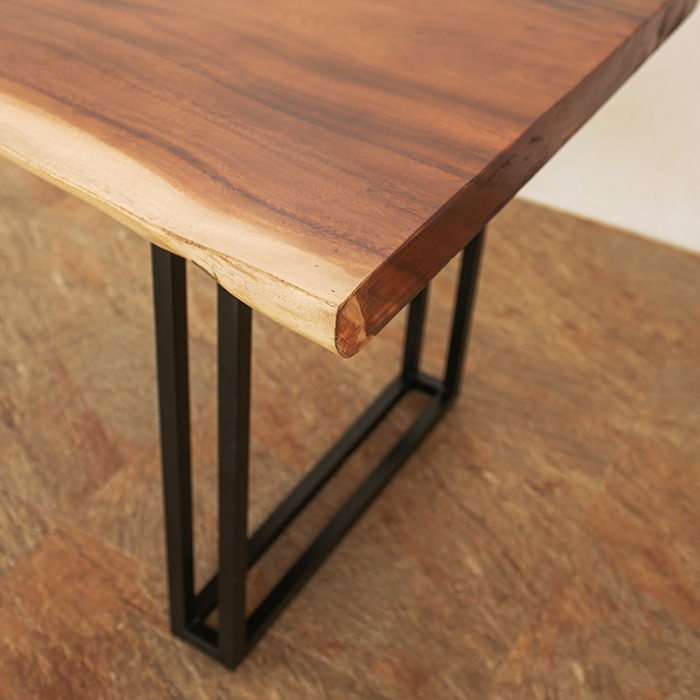 モンキーポッド一枚板テーブル 天板厚6cmの耳付き無垢天板は圧巻の存在感