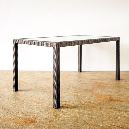 【 れお 】ラタン ラウンドテーブル 屋内外で利用可能なラタンラウンドテーブル